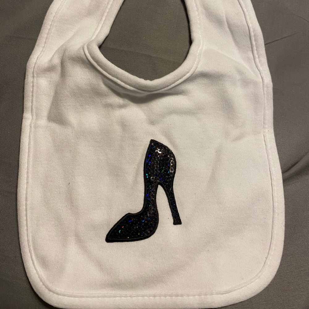 ⭐️5/$10⭐️ White Baby Bib with Black Glitter Shoe Design